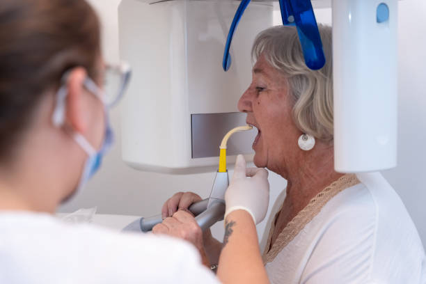 Best Emergency Broken Tooth Repair in Lynwood, IL